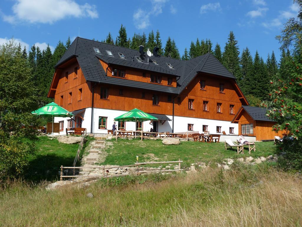 Aparthotel Madr Модрава Экстерьер фото